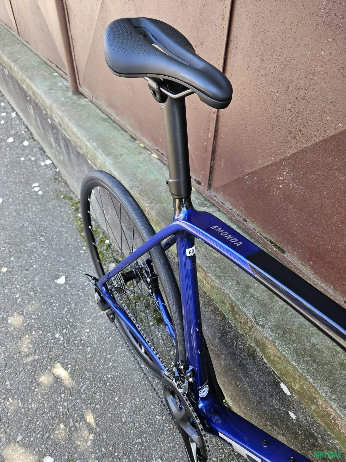 1. Trek Emonda SL disc 105