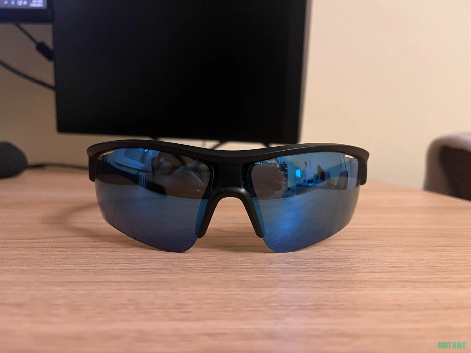 1. Ochelari ciclism Van Rysel Roadr 500