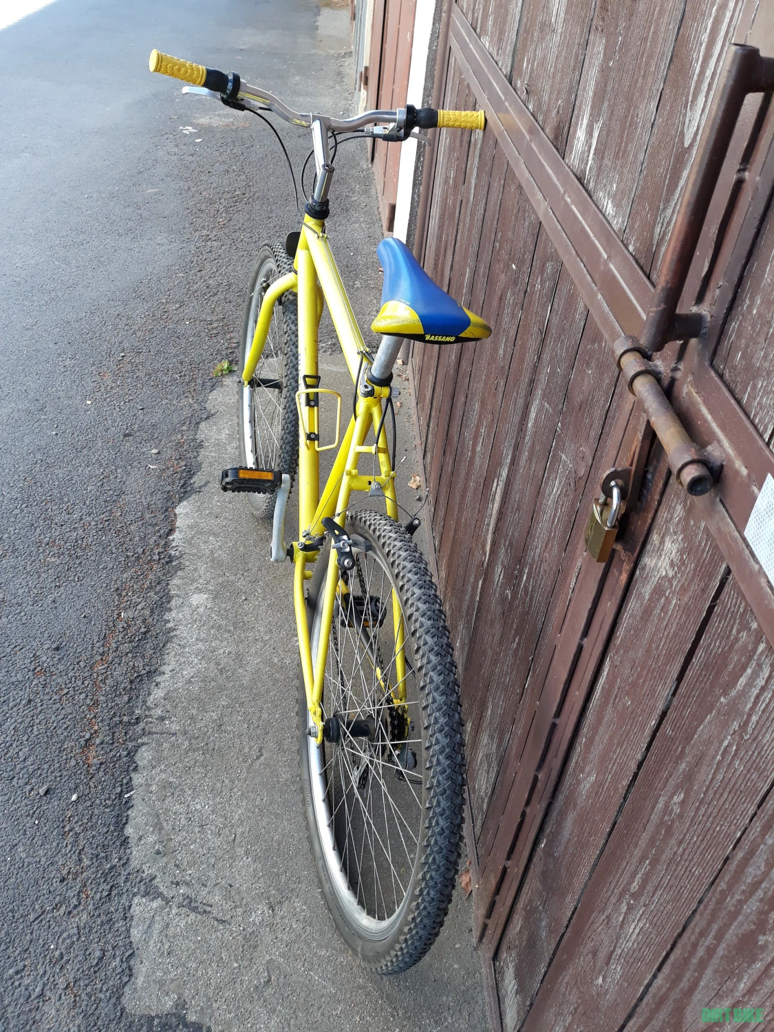 4. Bicicleta BUFFALO