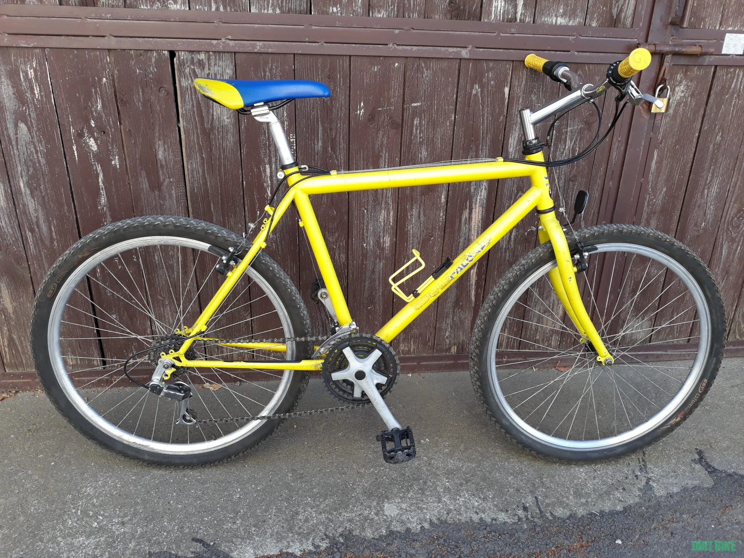 3. Bicicleta BUFFALO