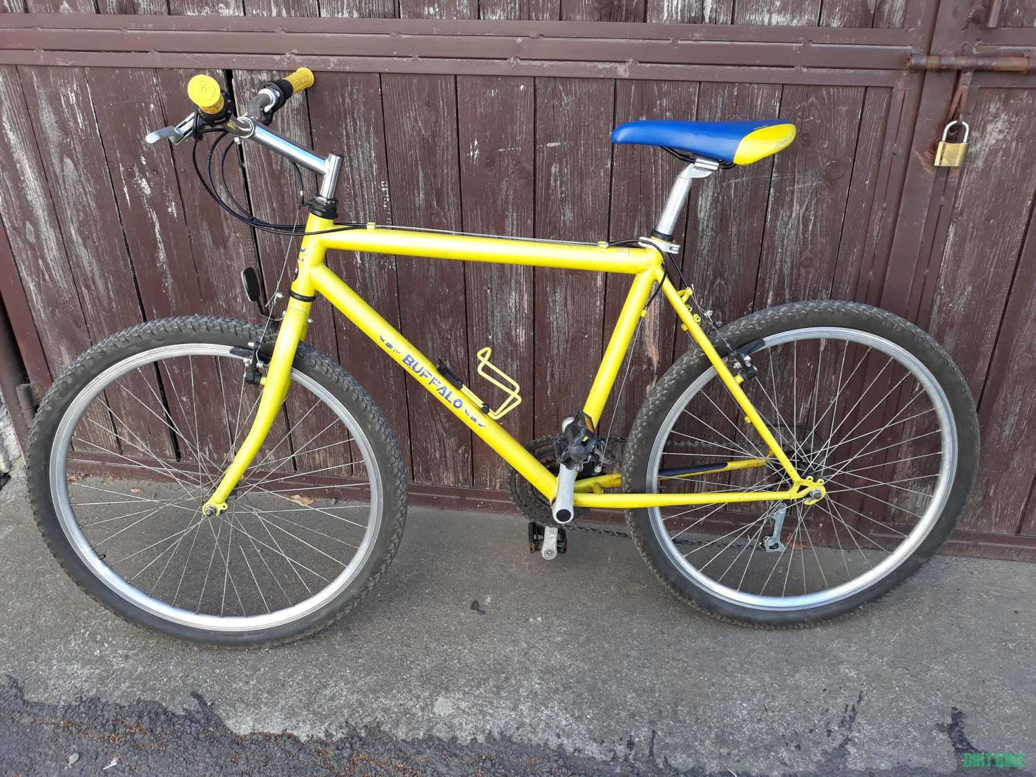 1. Bicicleta BUFFALO
