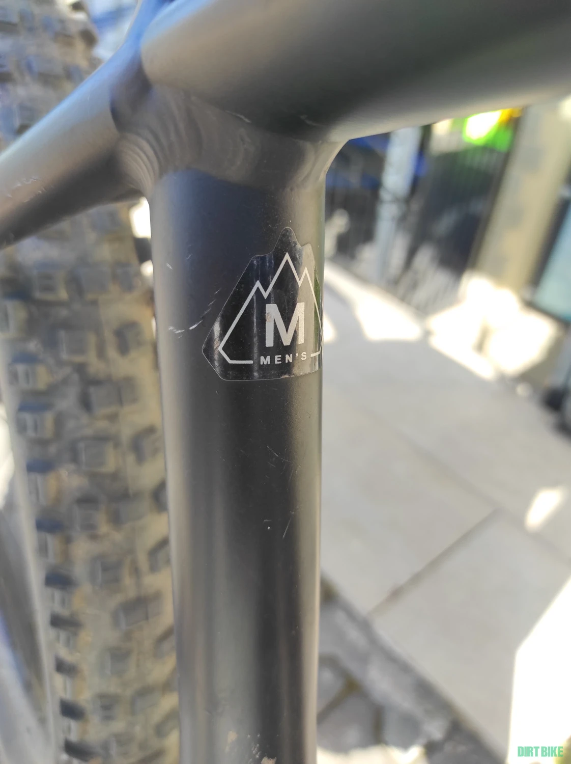 1. Bicicleta electrica Specialized MTB Levo HT 29 NB