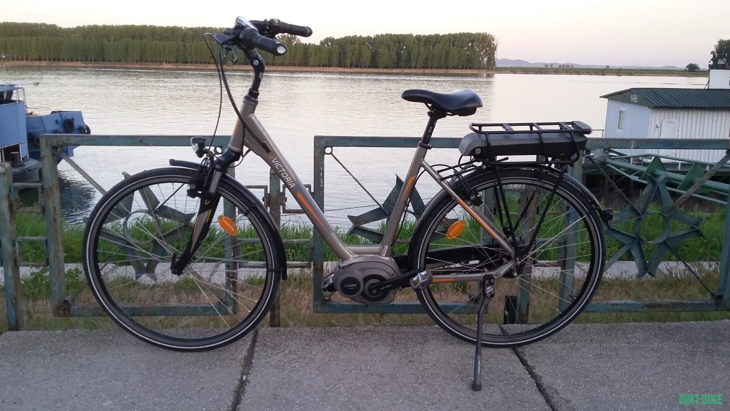 1. Bicicleta electrica Victoria - motor Bosch