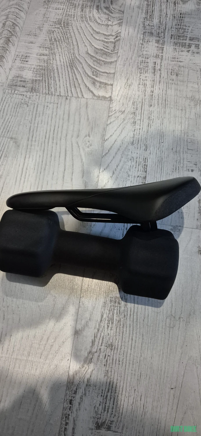 3. Șa Fizik Mtb mărimea Xc, Trail M/L