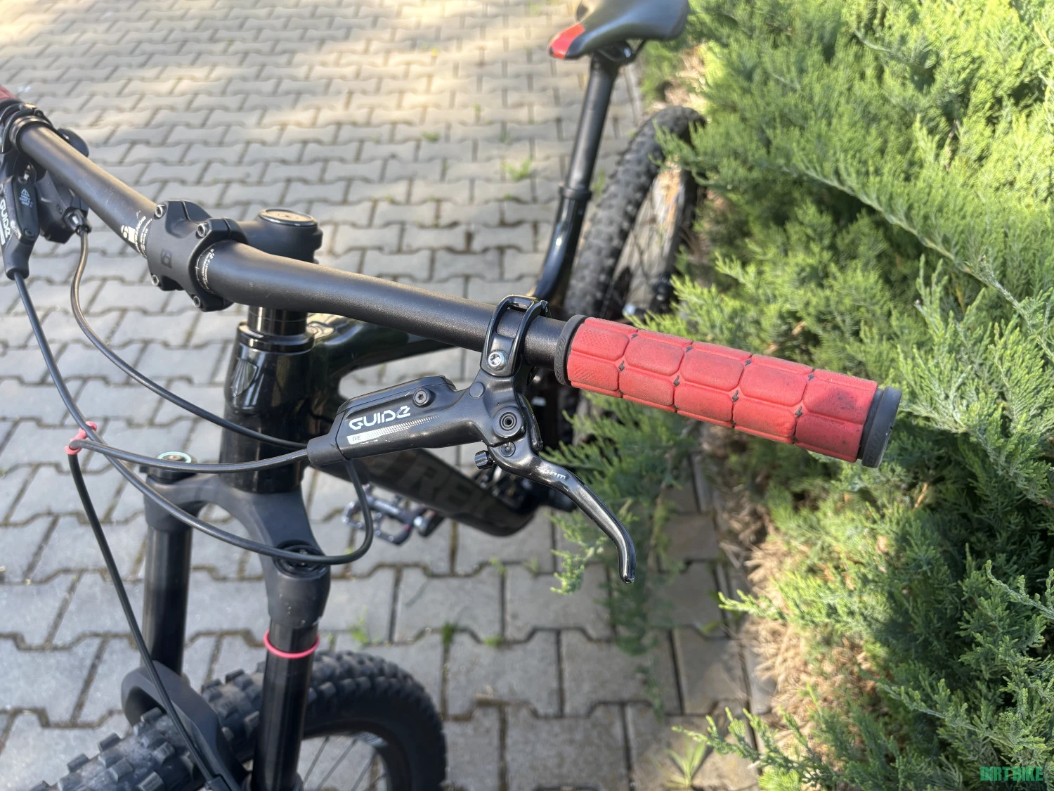 10. Vand Trek fuel ex5 19,5 29’