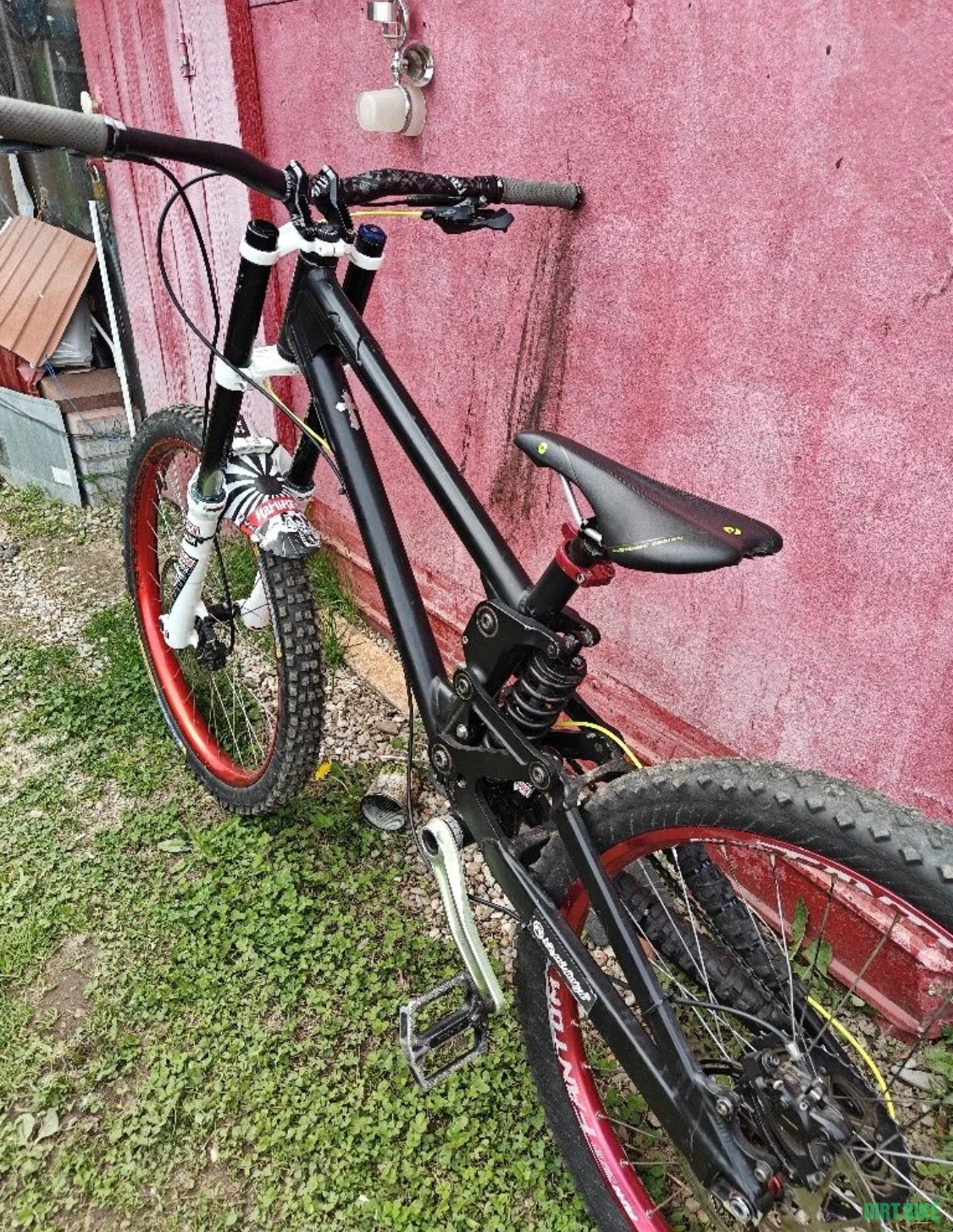 1. Vand bicicleta Last Herb 204 V5 downhill