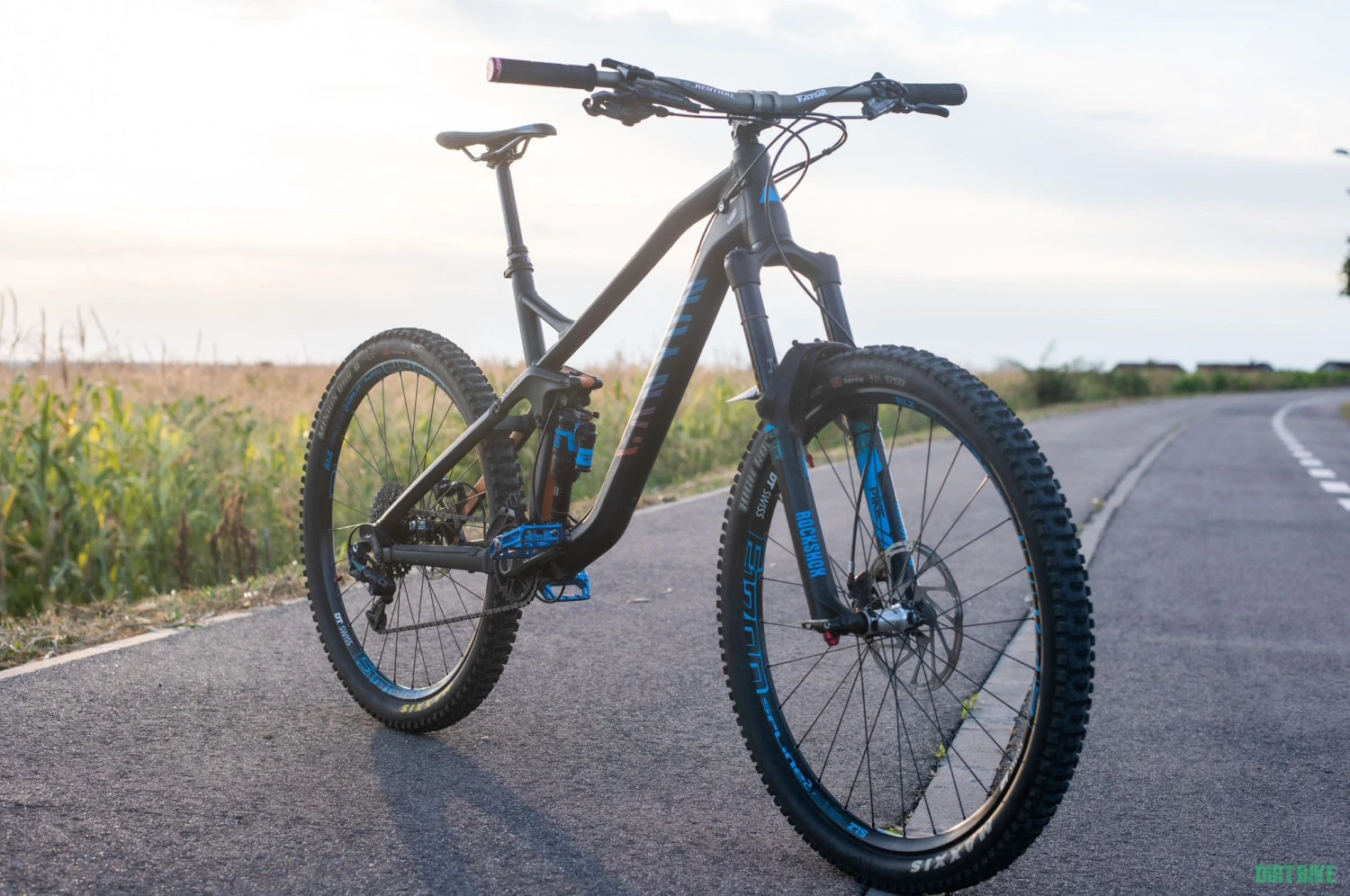 5. Canyon Strive AL Race