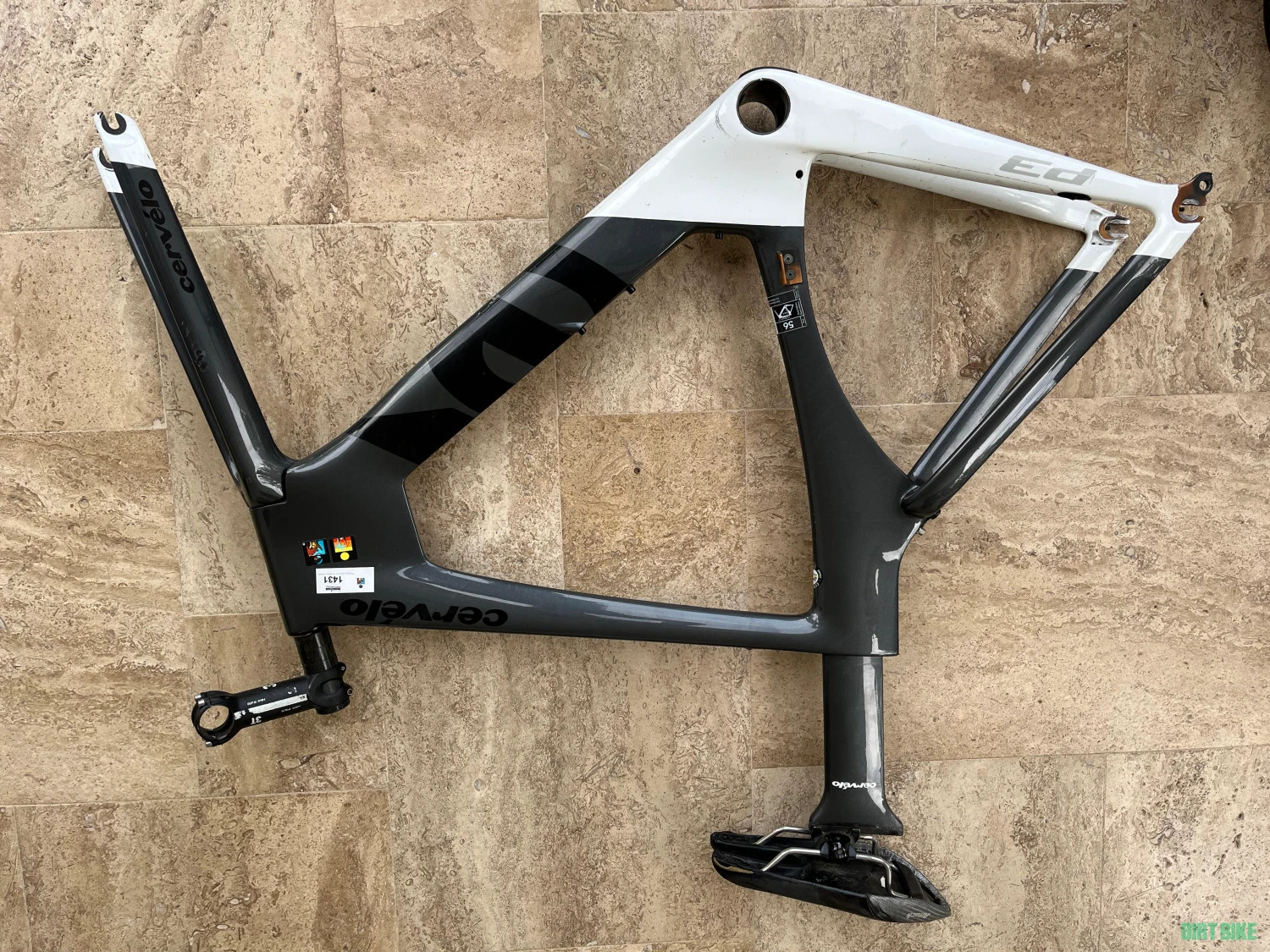 5. Cervelo P3 contratimp – cadru carbon, participanta la 2 x Ironman Kona