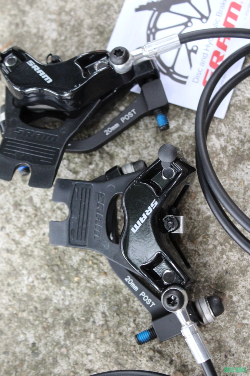 4. SRAM Guide T - frane disc set + adaptoare