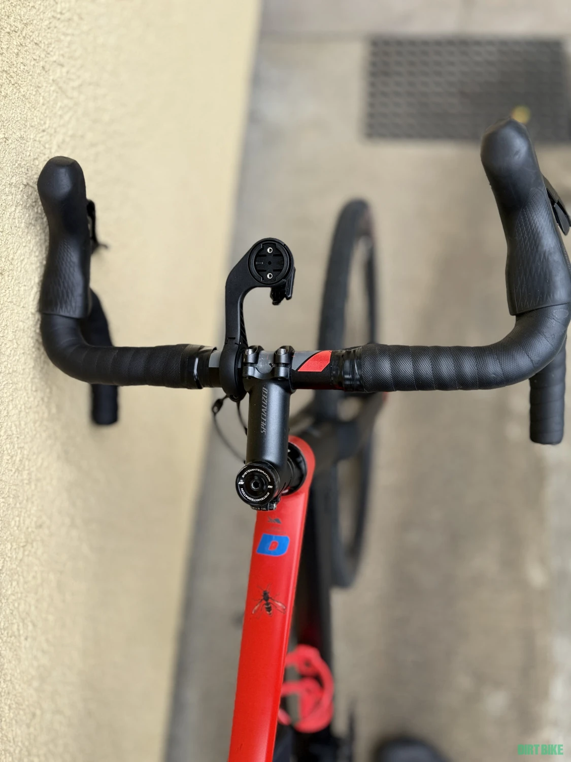 1. Vand bicicleta gravel / cyclocross Cube L