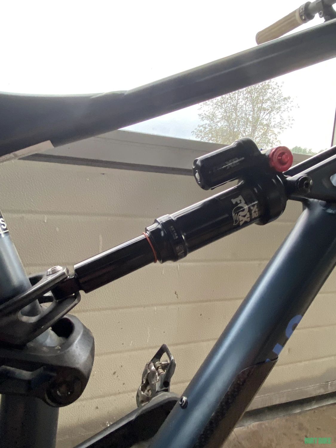 1. Vand Shock Fox DPX2 Performance 230mmx60mm
