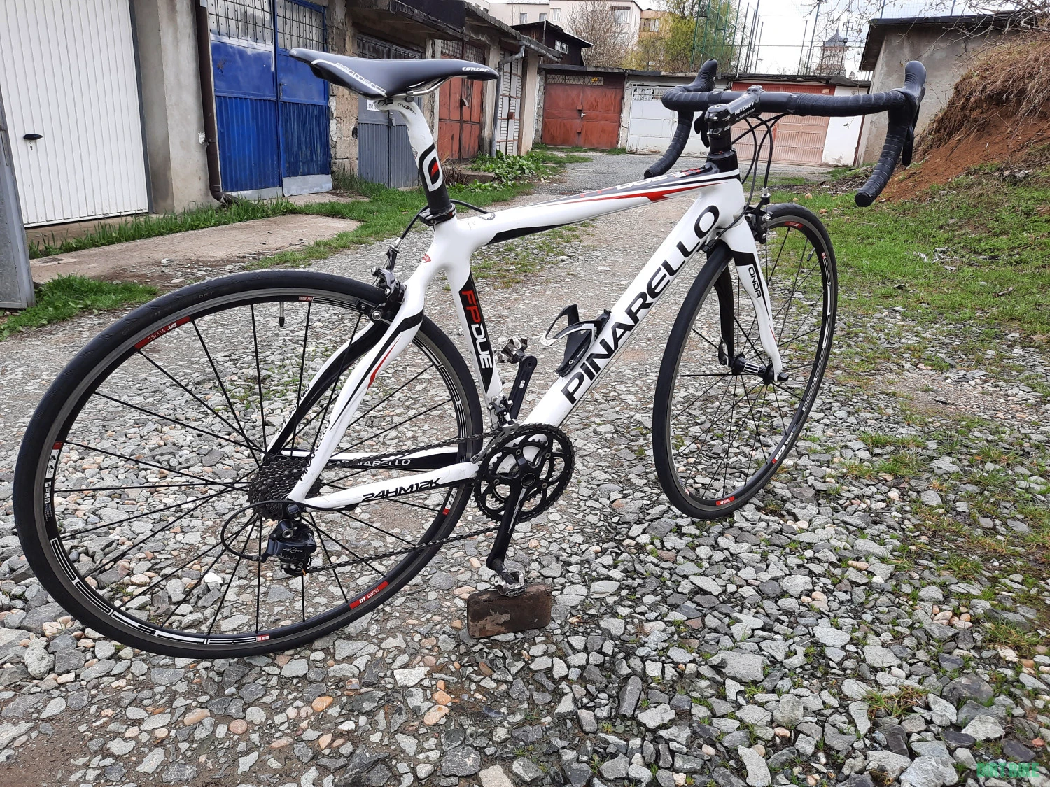 14. Cursiera Pinarello FP2 Onda 24HM12K, Carbon, Campagnolo, DT Swiss, 8kg