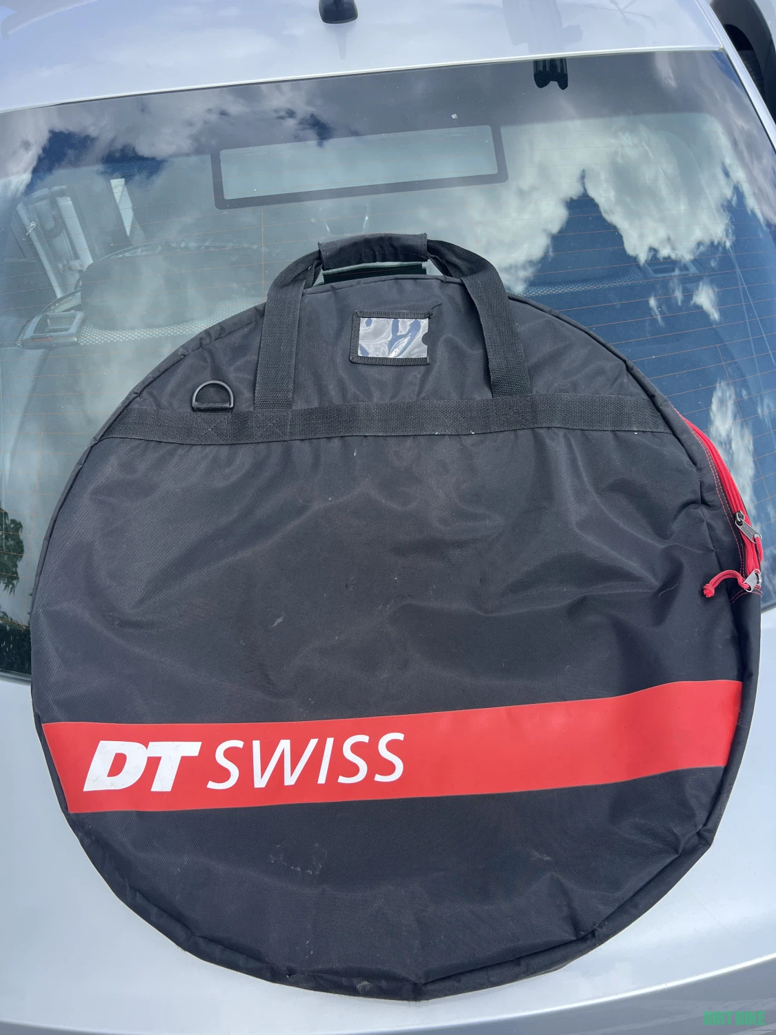 1. Geanta transport roti DT Swiss