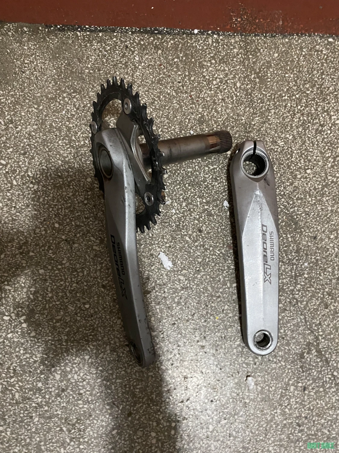 1. Pedalier shimano lx cu foaie