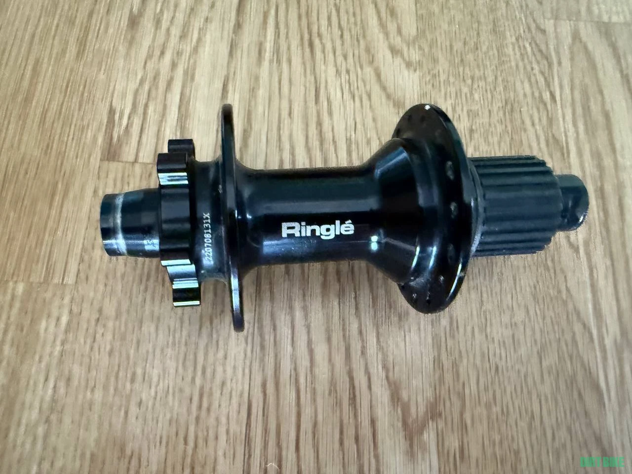 4. Butuc roata spate sunringle caseta shimano microspline