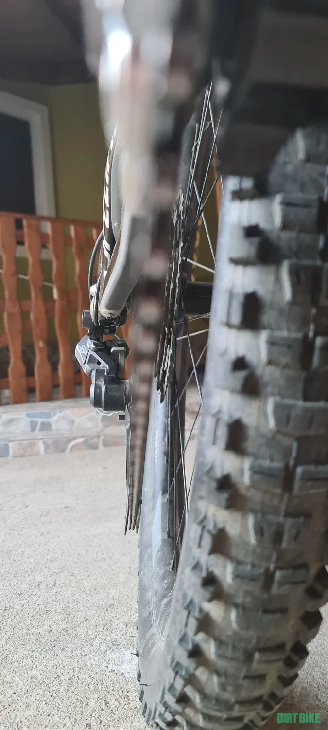4. Schimbător Shimano xt shadownPlus