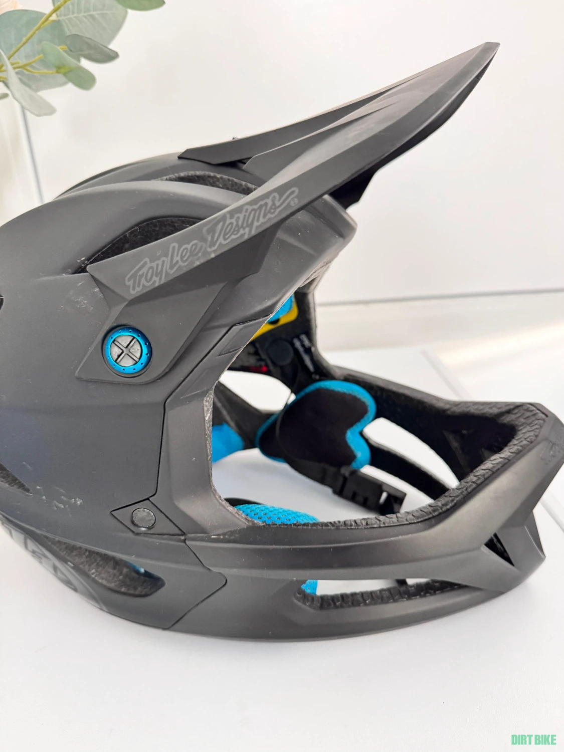 6. Cască Downhill Troy Lee Designs stage mips