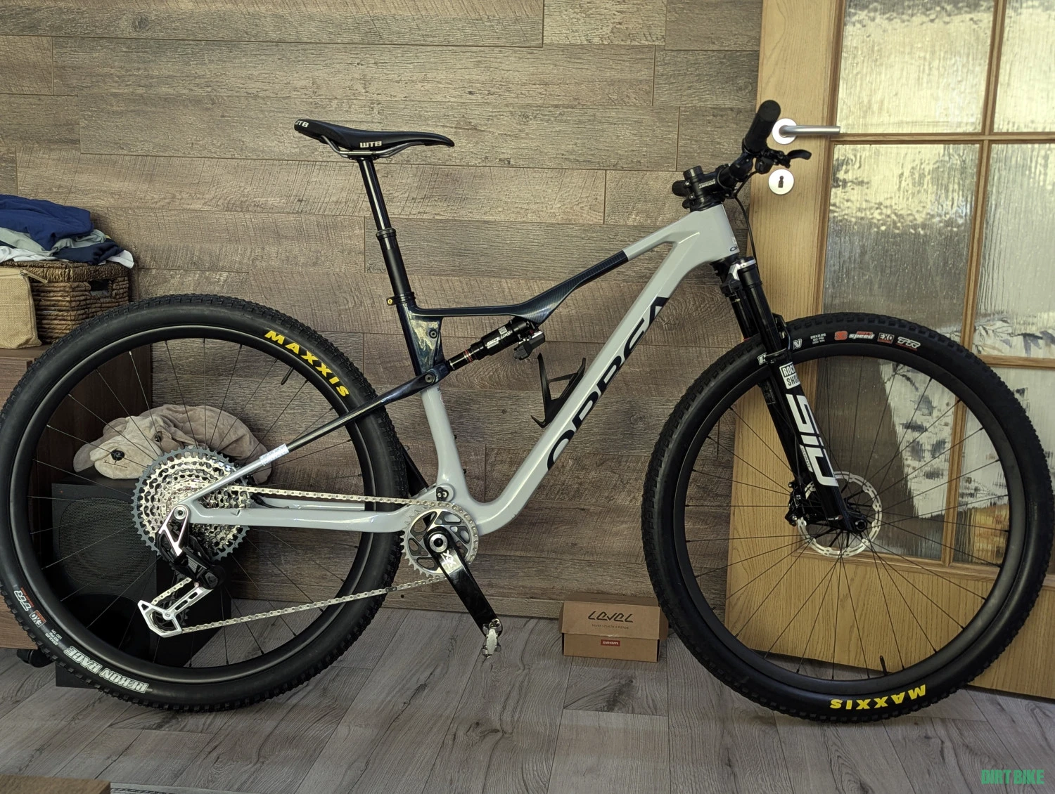 1. Orbea Oiz Sram Flight Attendant