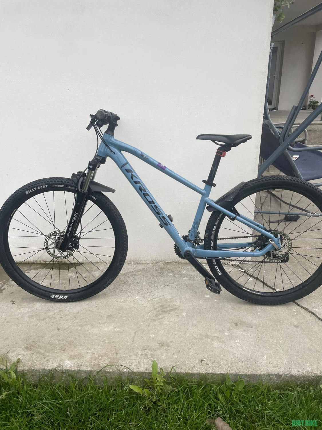 1. Vând Bicicleta Kross aproape nouă