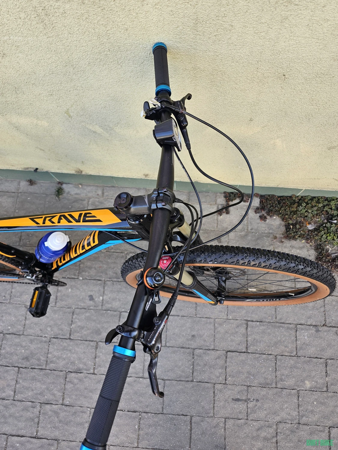 1. Bicicleta 29" inchi specialized