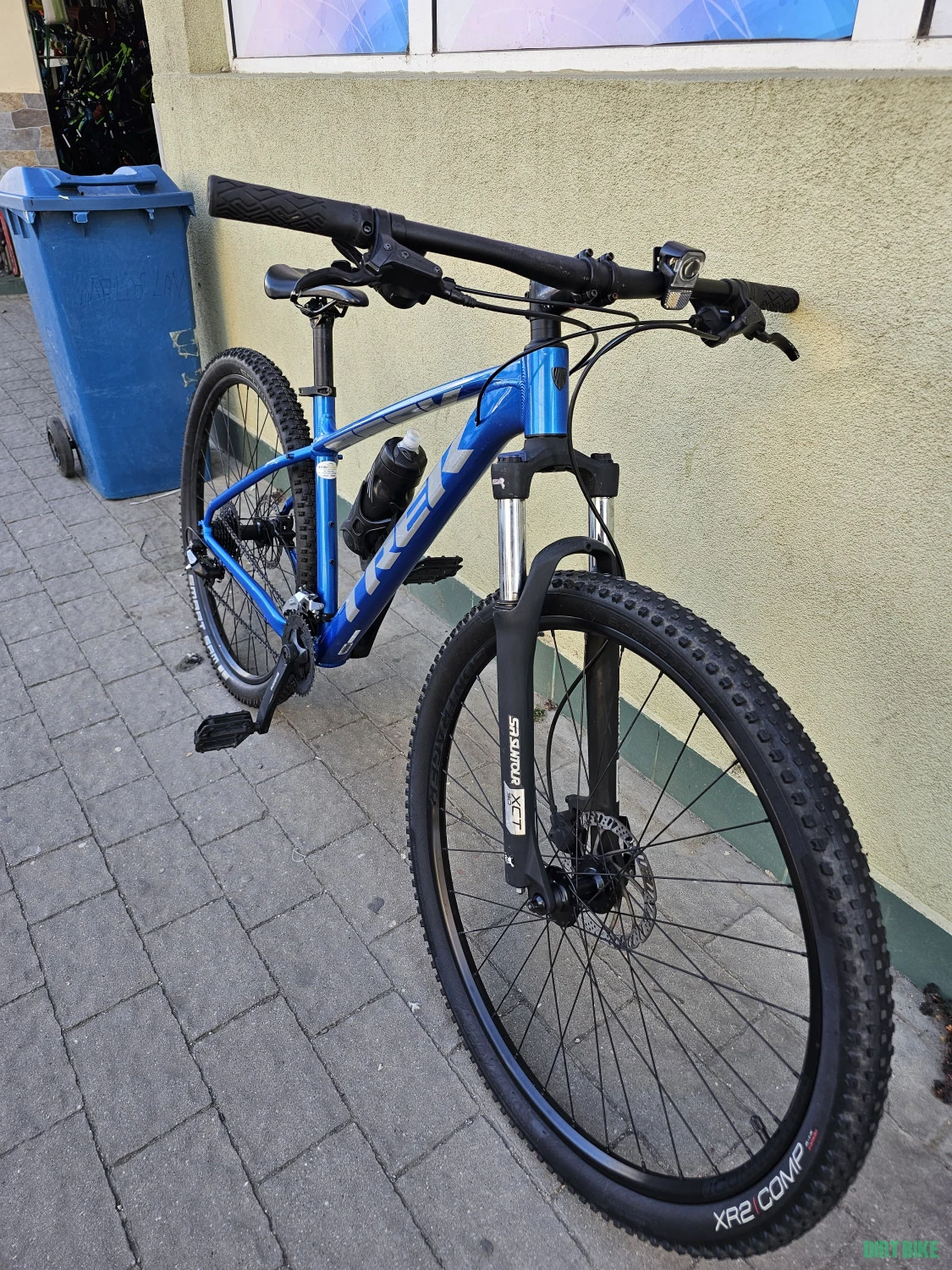 6. Vand Bicicleta Trek