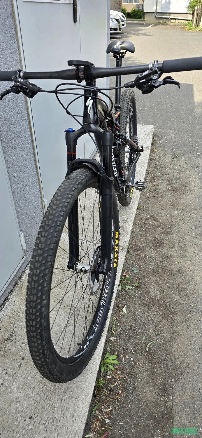 8. Specialized Epic FSR COMP Brain M