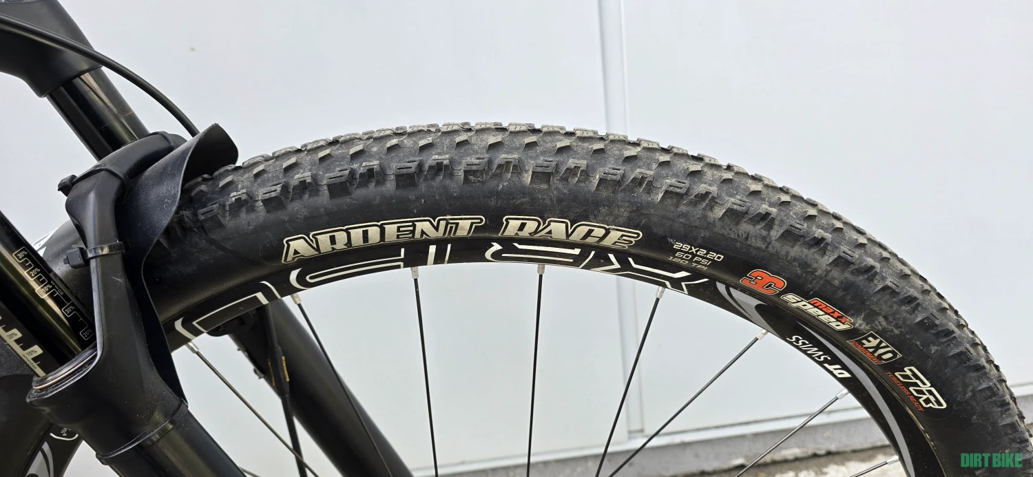 11. Specialized Epic FSR COMP Brain M