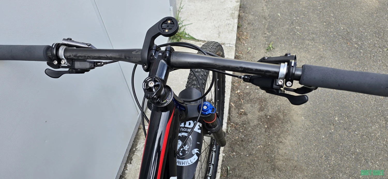 9. Specialized Epic FSR COMP Brain M