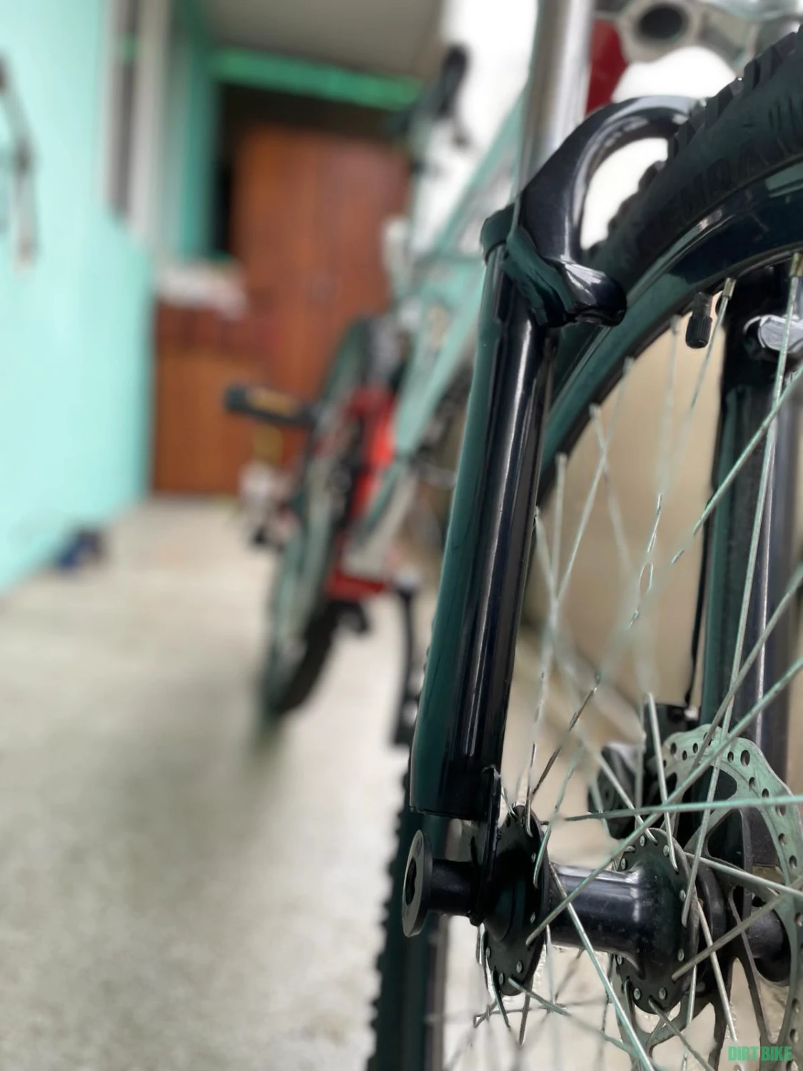 3. Bicicleta dh
