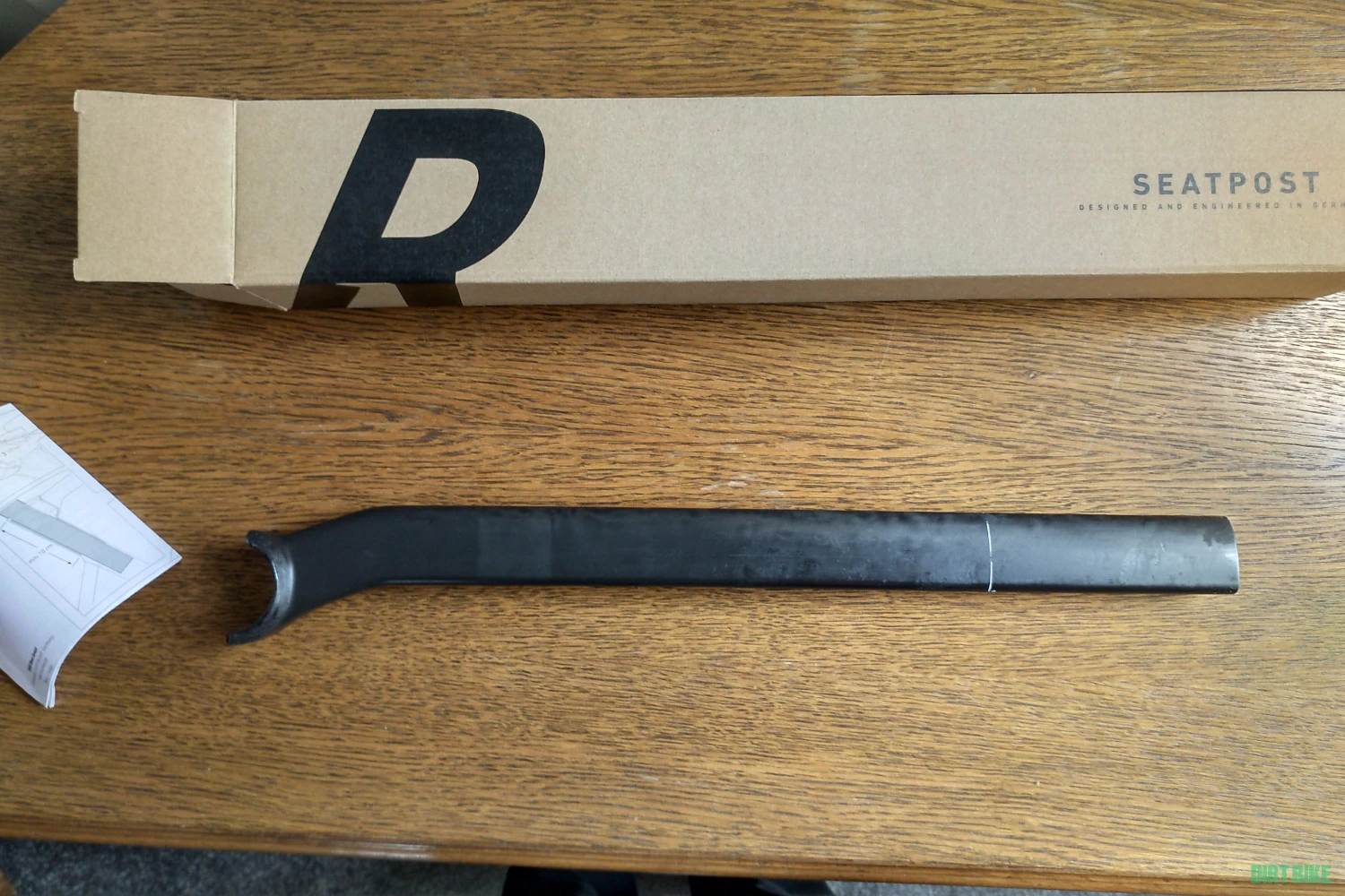 1. Tijă șa carbon Rose D-Shape 390mm/14mm offset