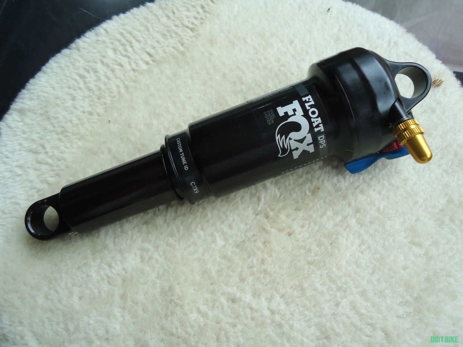 1. Fox float DPS 190x51 mm