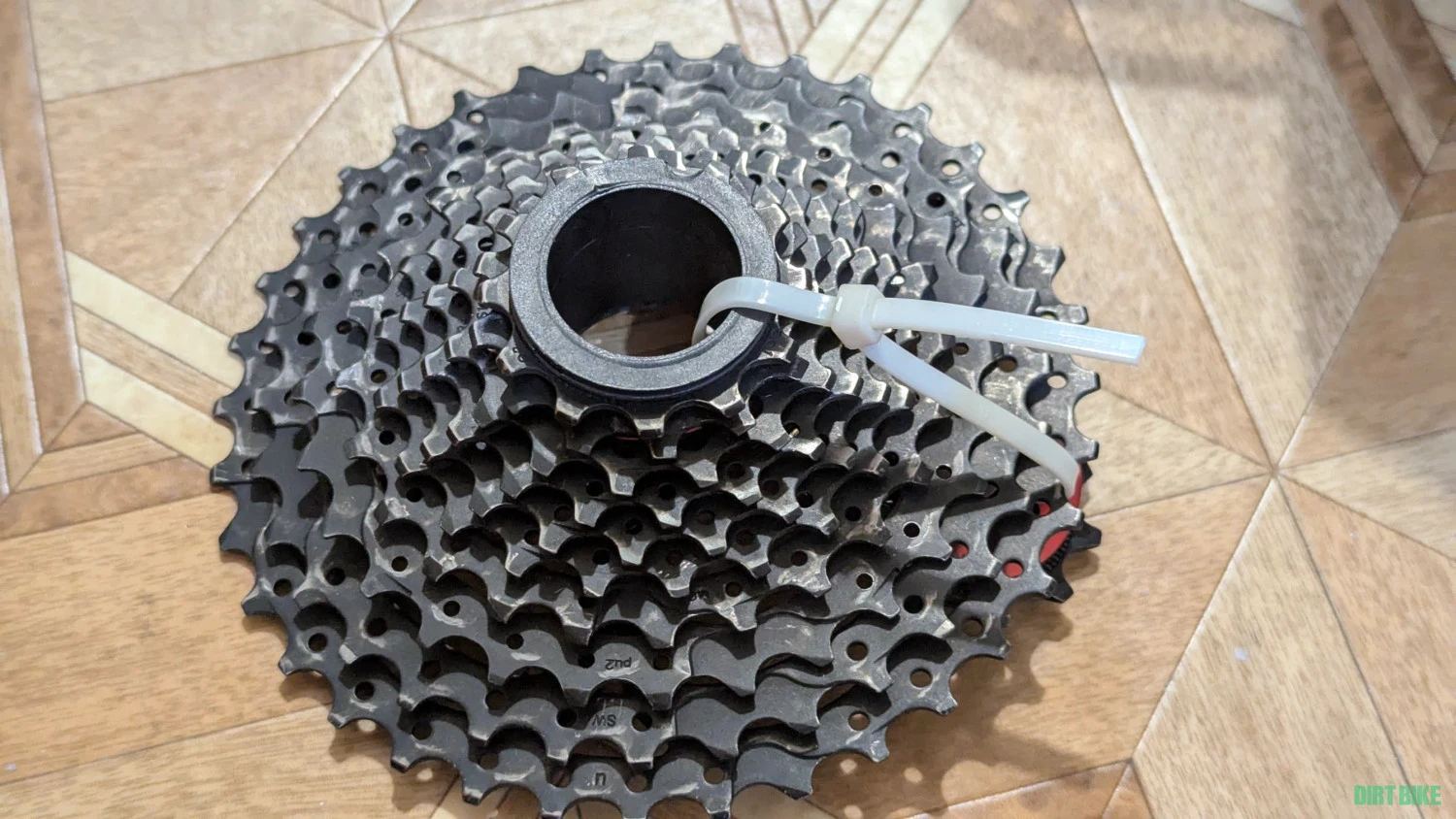 1. Caseta pinioane Sunrace 11-36 11v