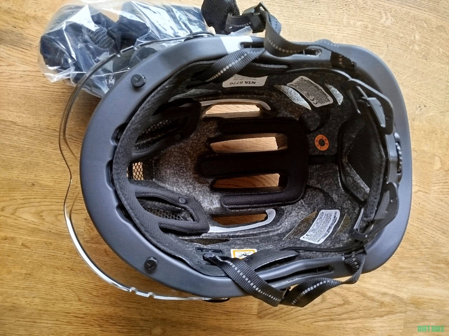 5. Casca Abus Pedelec 2.0 Ace