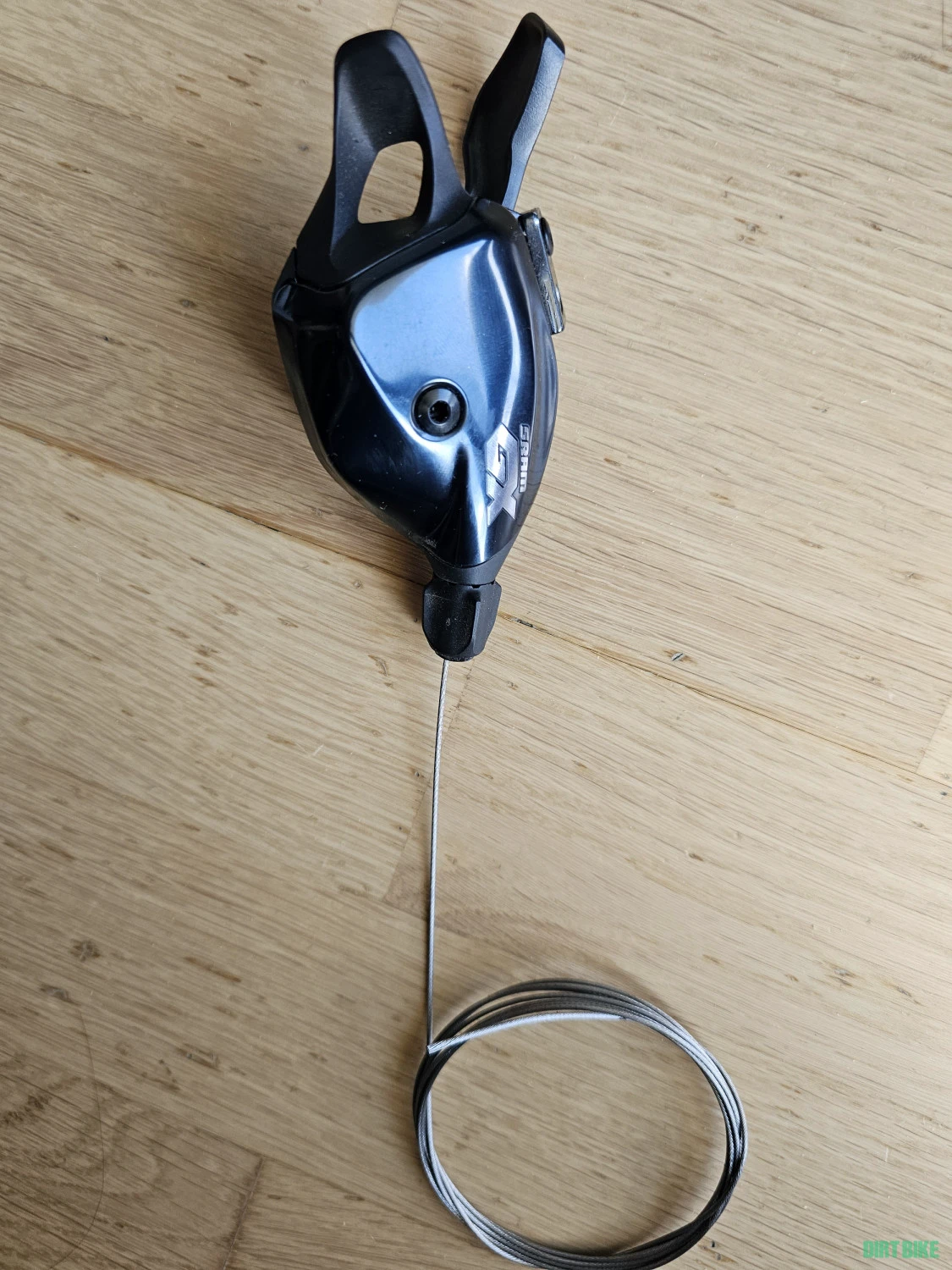 1. Sram gx eagle trigger maneta schimbator