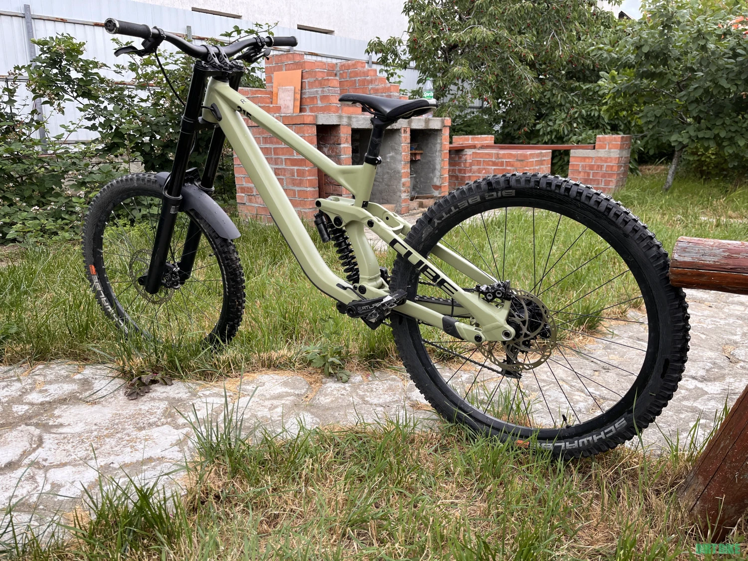 4. Cube Two15 Race 27.5 (2024)