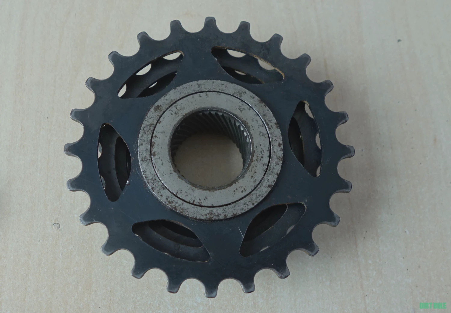 7. Vand pinioane Maillard Helicomatic cu inel / lockring piulita
