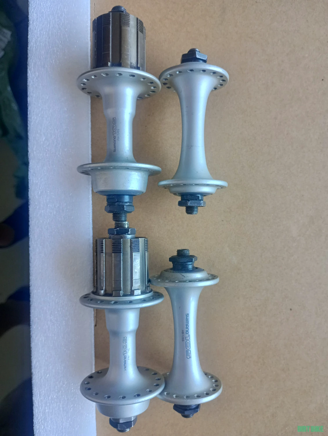 1. Set Shimano 105 față - spate