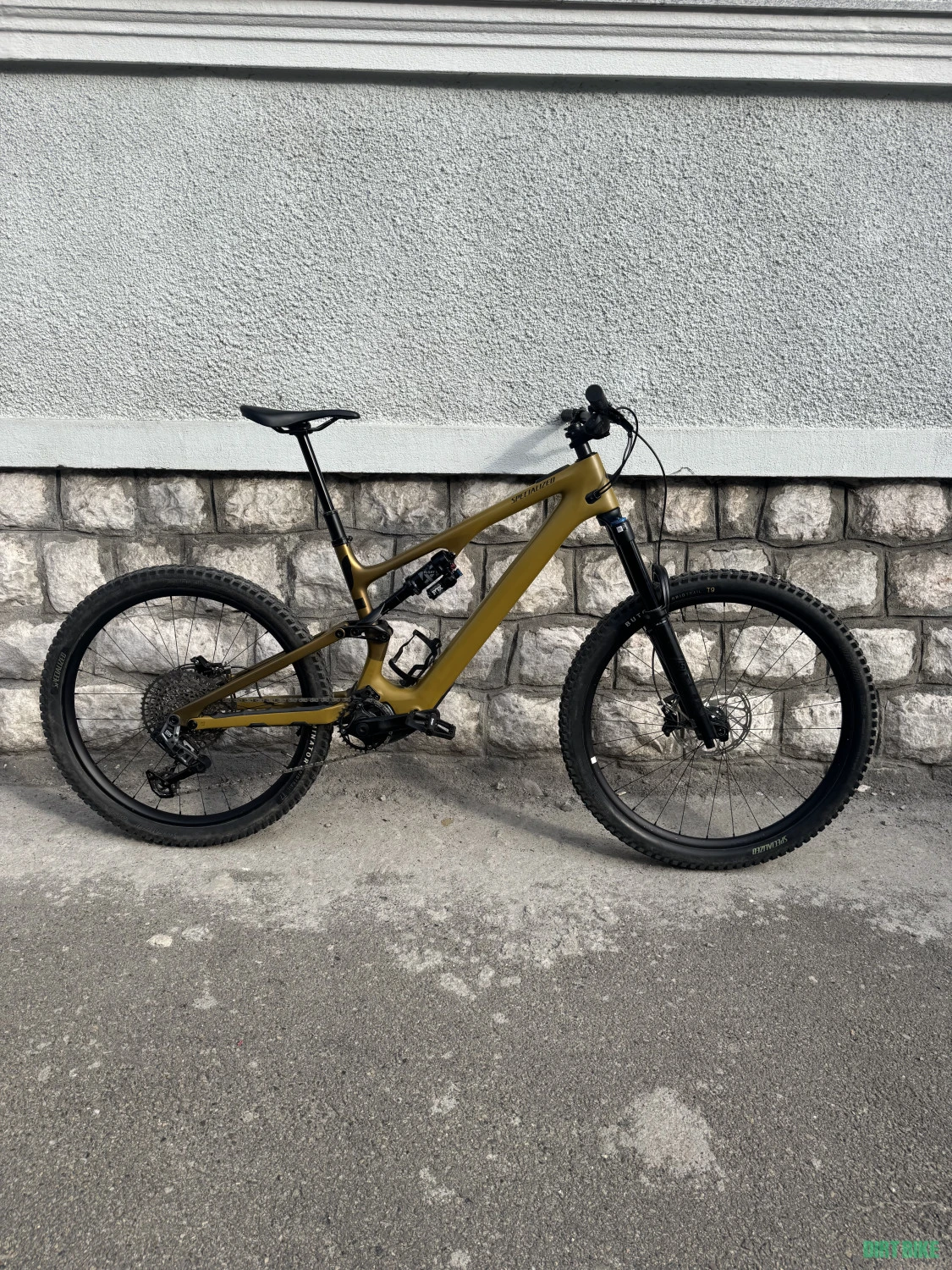 1. Specialized Turbo Levo SL Expert Carbon