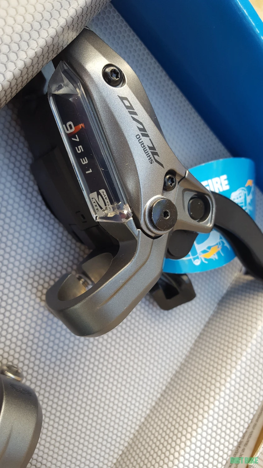 2. Manete / shiftere Shimano Alivio