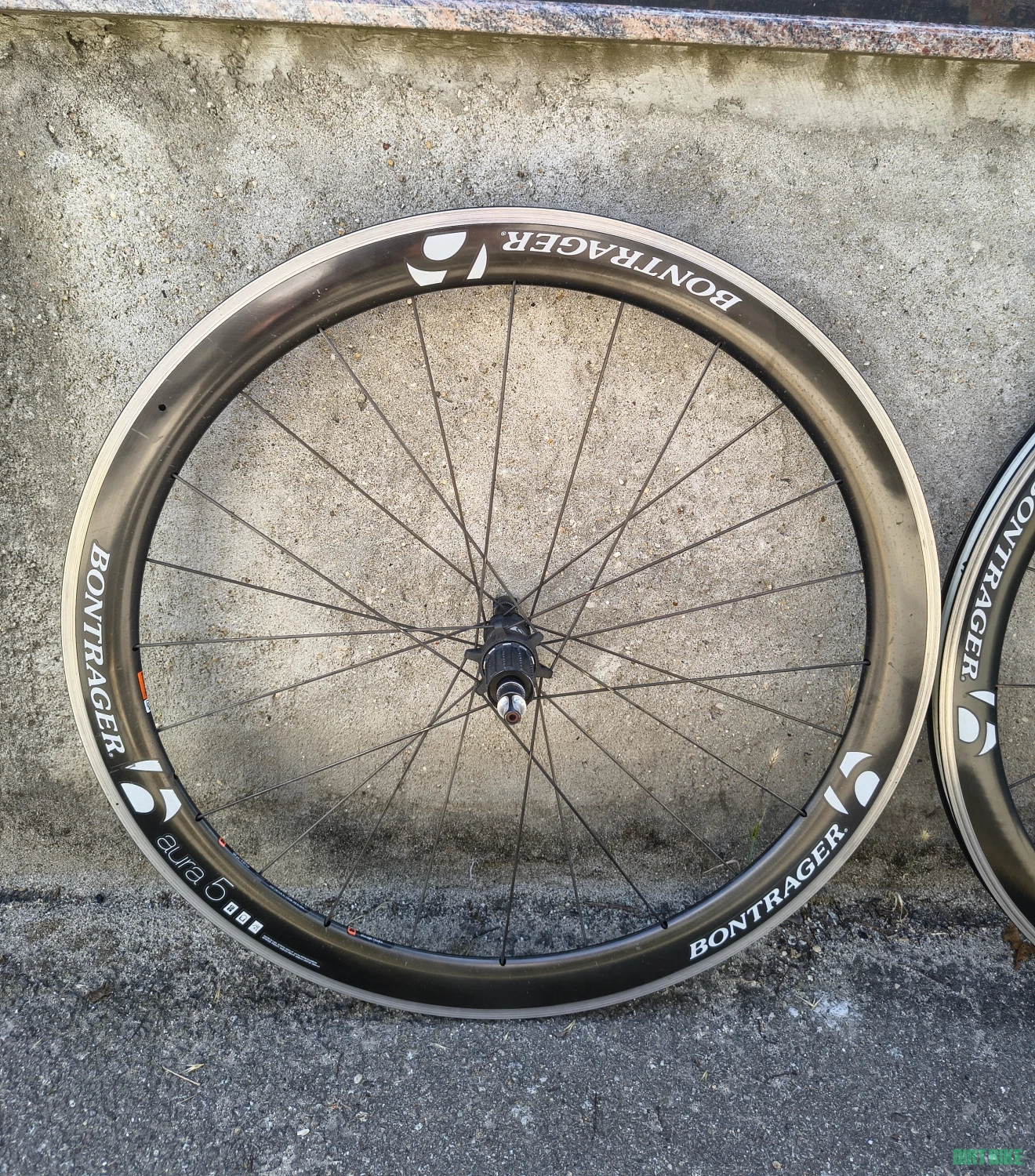 5. Bontrager Aura 5