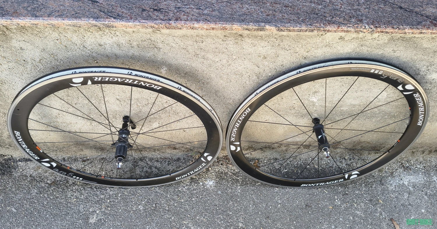 2. Bontrager Aura 5