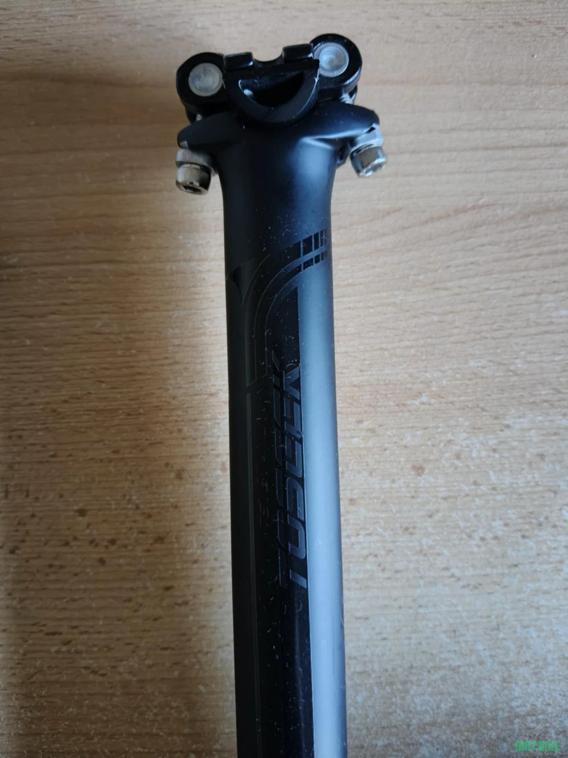 1. Tija sa carbon Toseek 30.8