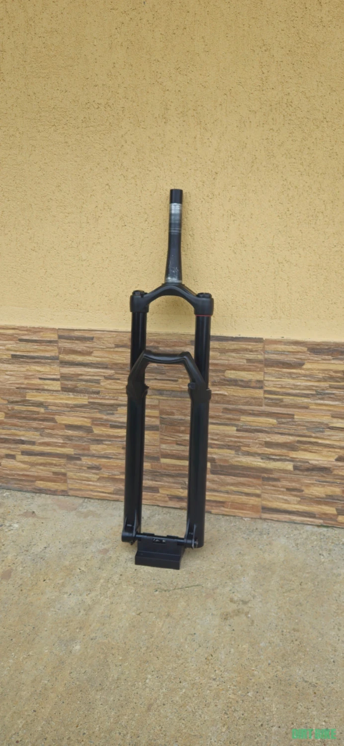 1. Furca Marzocchi bomber Z2