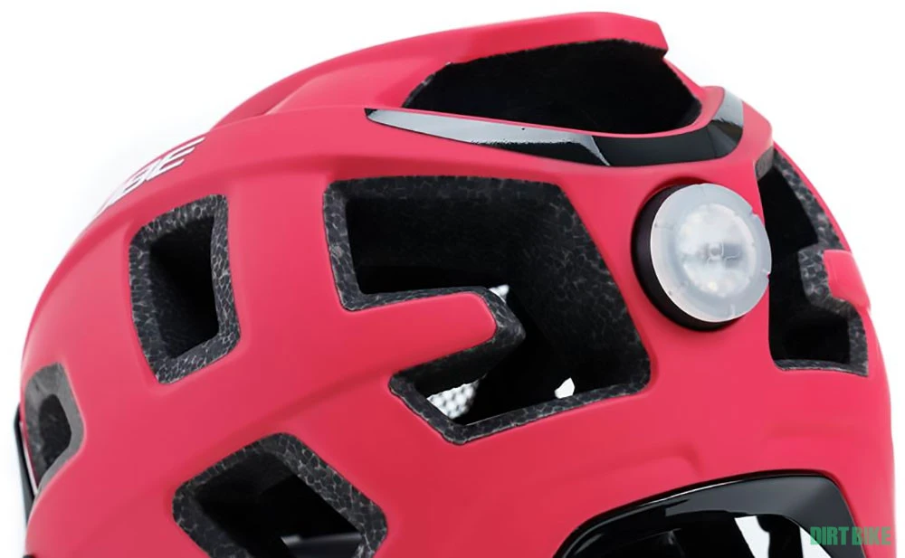 4. Cube Quest casca bicicleta - MTB marime M (52-57 cm) rosu
