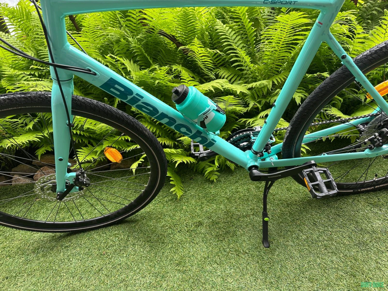 4. BIANCHI C-SPORT 2 Acera – 24sp disk Celeste 2022