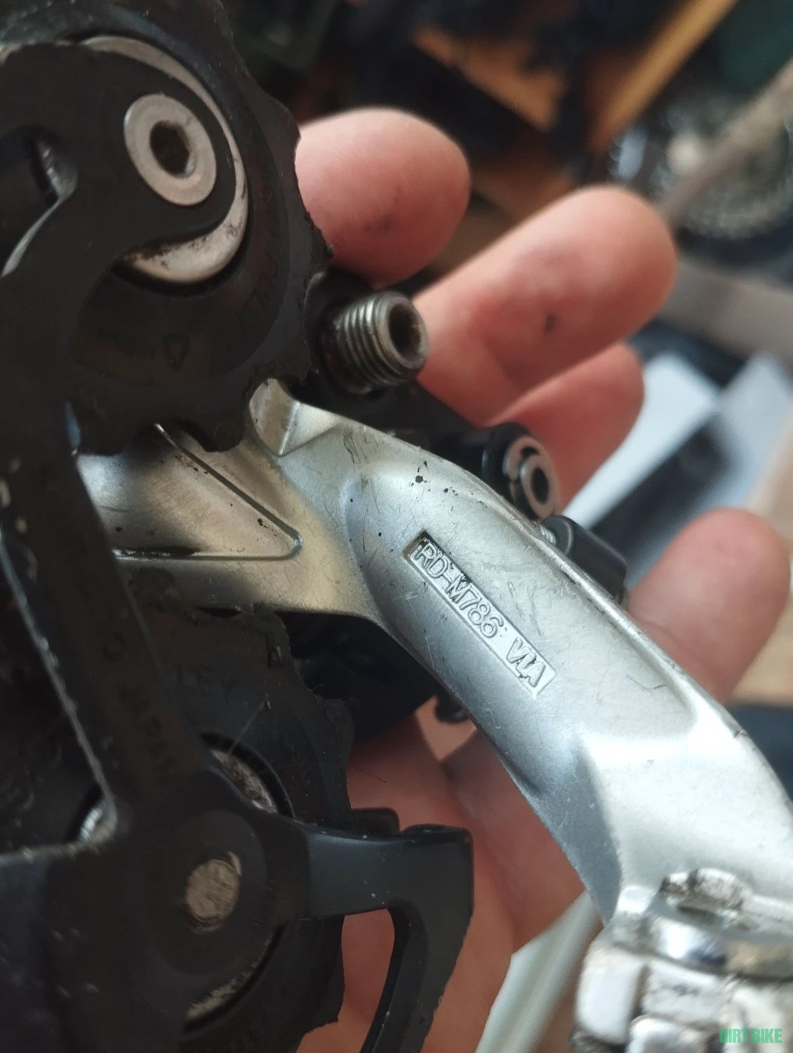 1. Schimbator pinioane Deore xt 10v,patina scurta, clutch