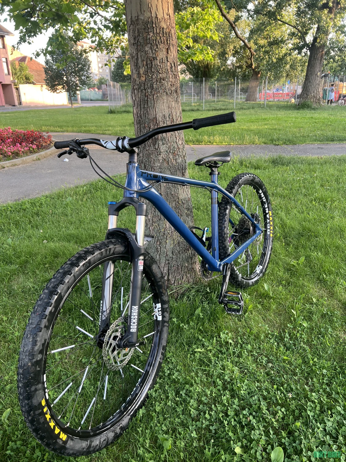 1. Bicicletă hardtail Octane One Prone - echipare de top, stare excelentă