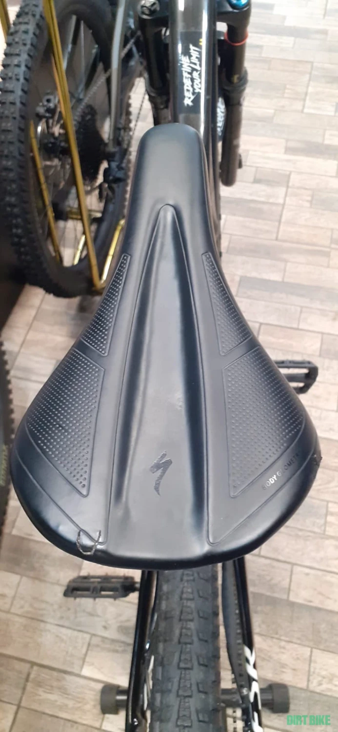 12. Specialized Camber full carbon