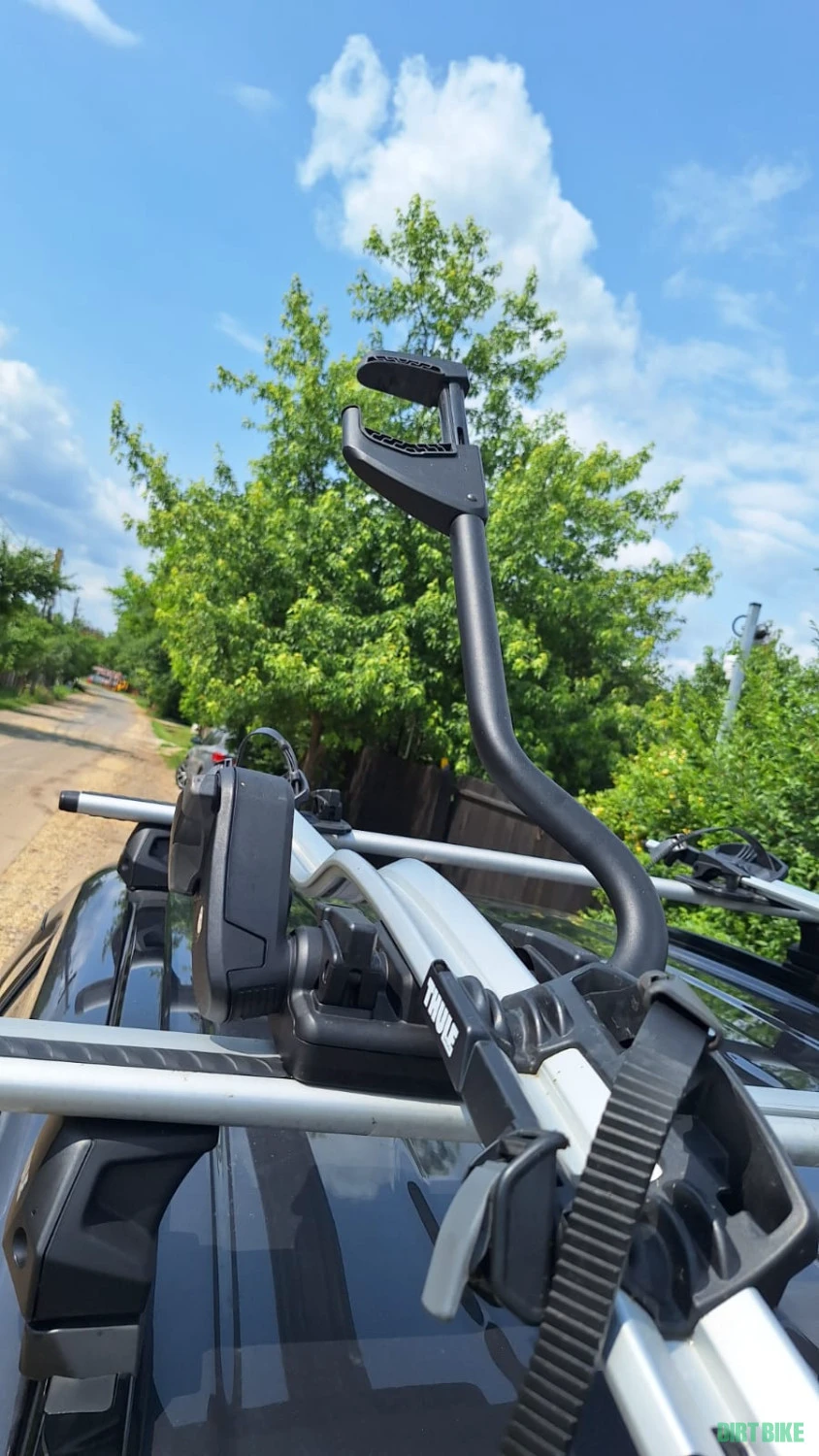 1. Thule Proride 598