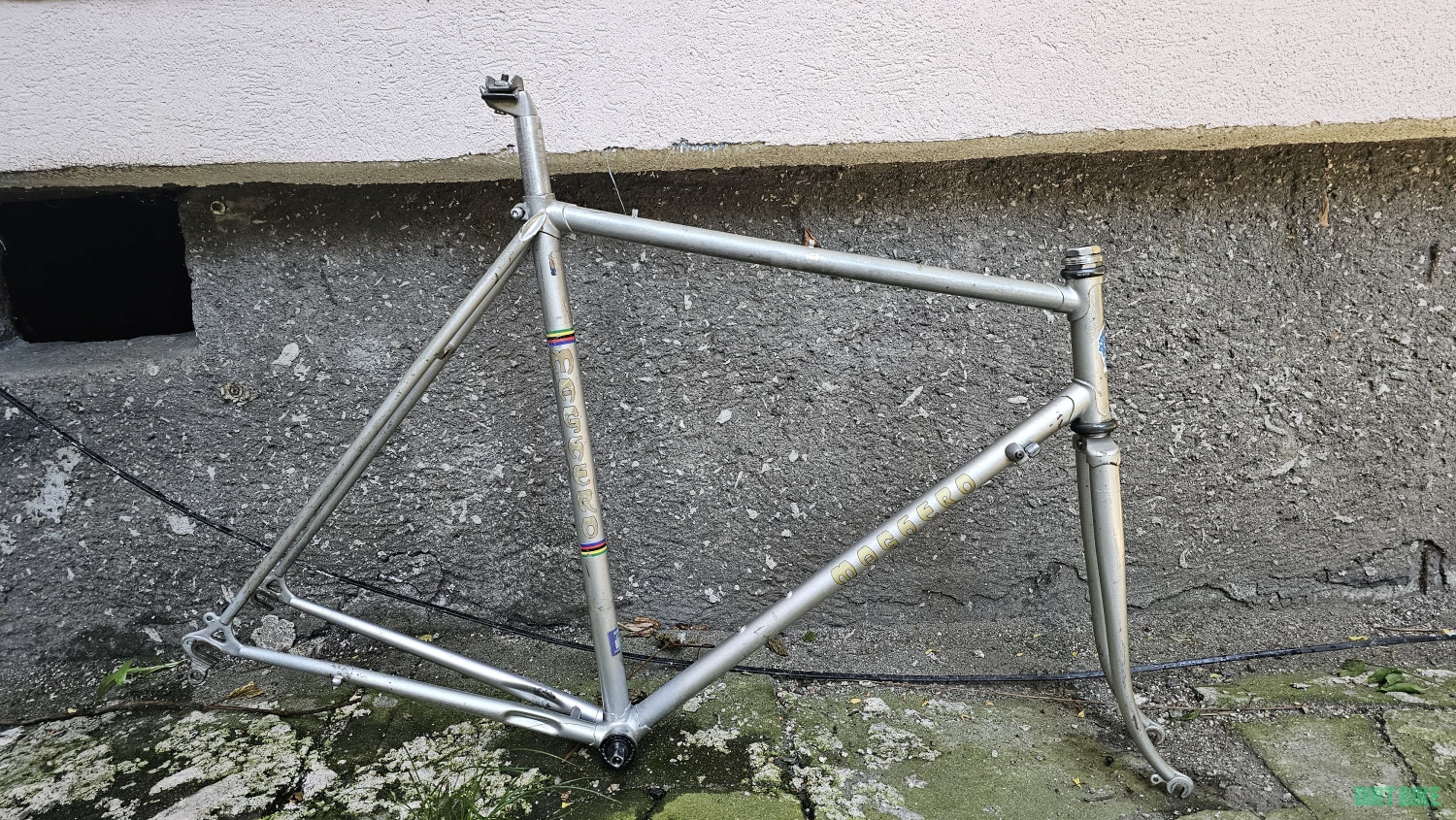 1. Cadru cursiera Maghero